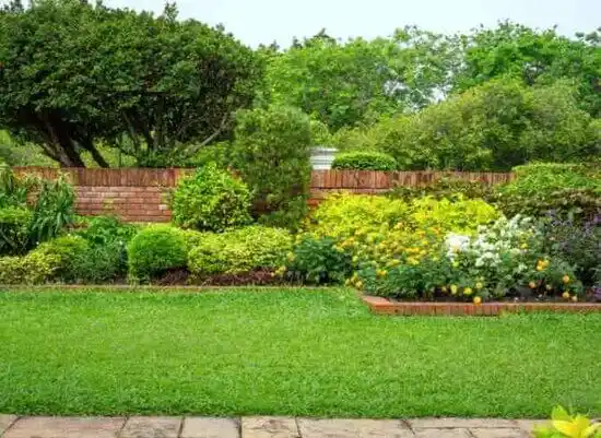 landscaping services Beaver Dam